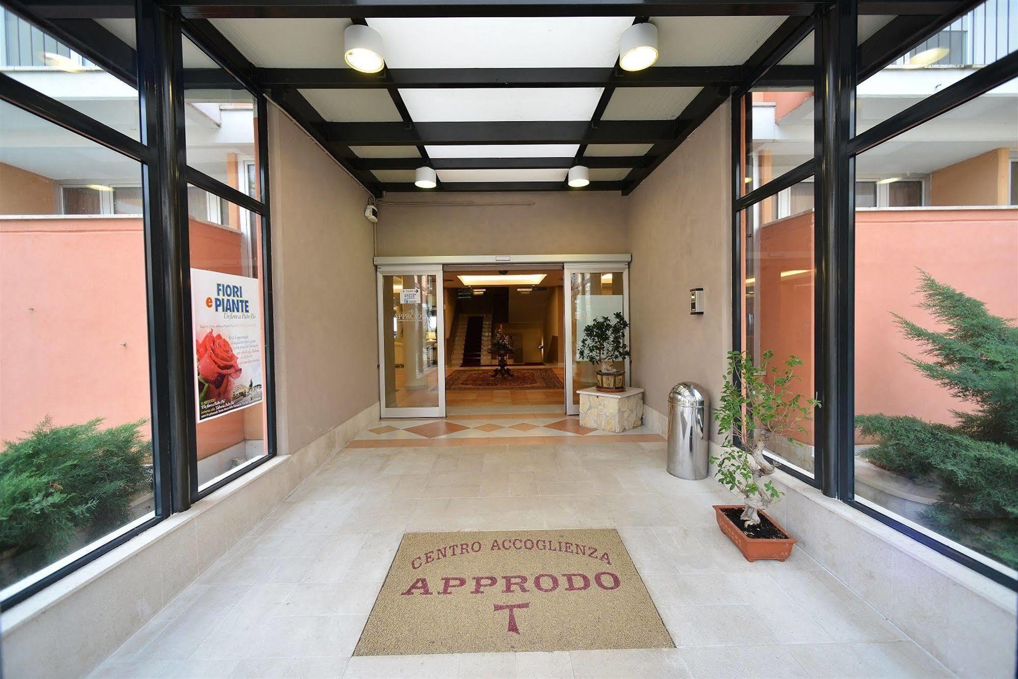 Approdo Domus Francescana San Giovanni Rotondo Buitenkant foto